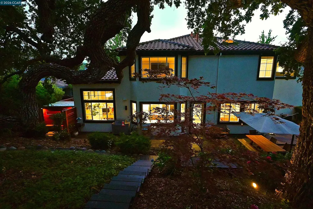 1239 Sunrise Ridge Drive Lafayette CA 94549