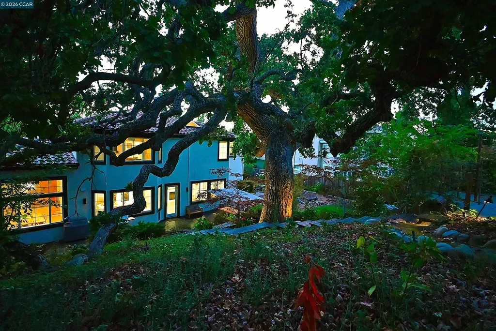 1239 Sunrise Ridge Drive Lafayette CA 94549