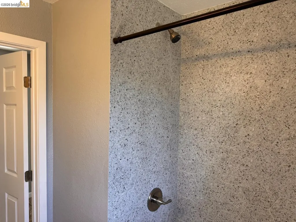 1936 & 1944 Vine Lane Antioch CA 94509