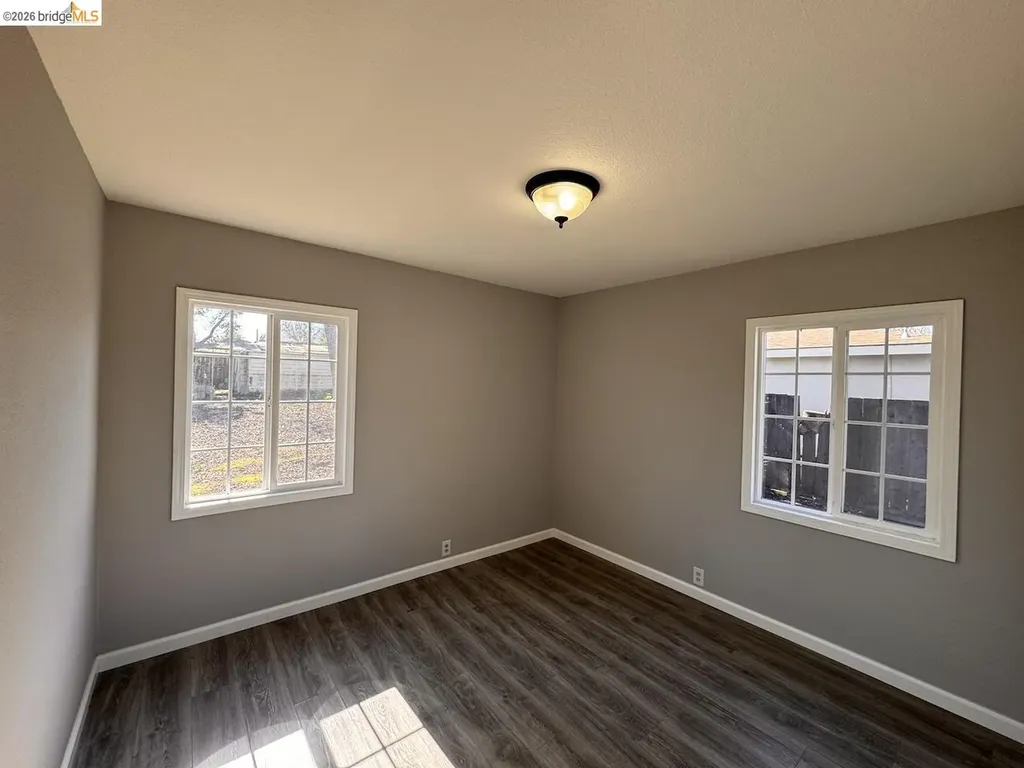 1936 & 1944 Vine Lane Antioch CA 94509