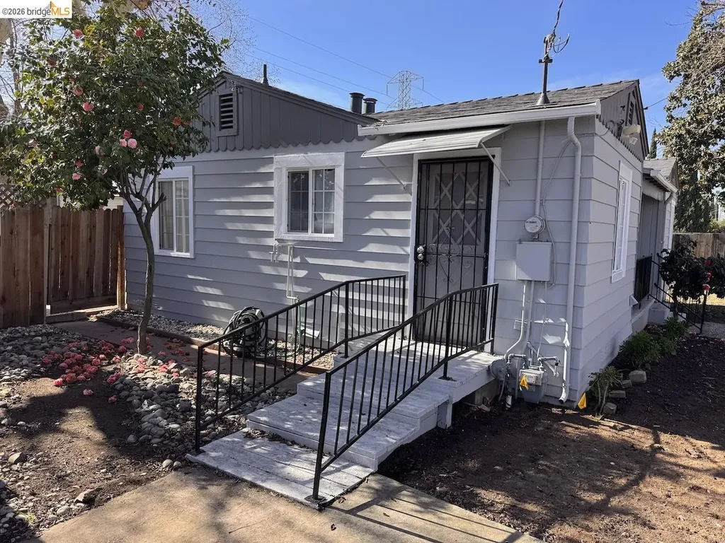 1936 & 1944 Vine Lane Antioch CA 94509