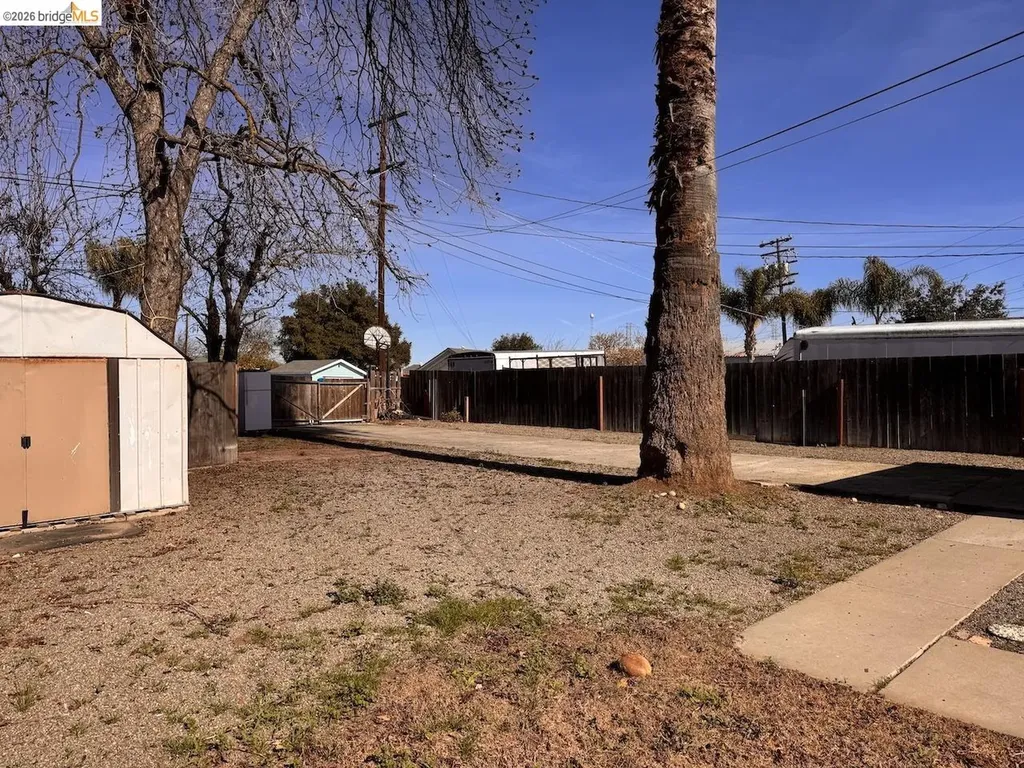 1936 & 1944 Vine Lane Antioch CA 94509