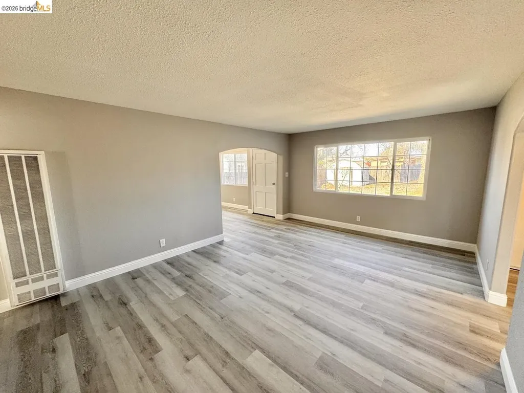 1936 & 1944 Vine Lane Antioch CA 94509