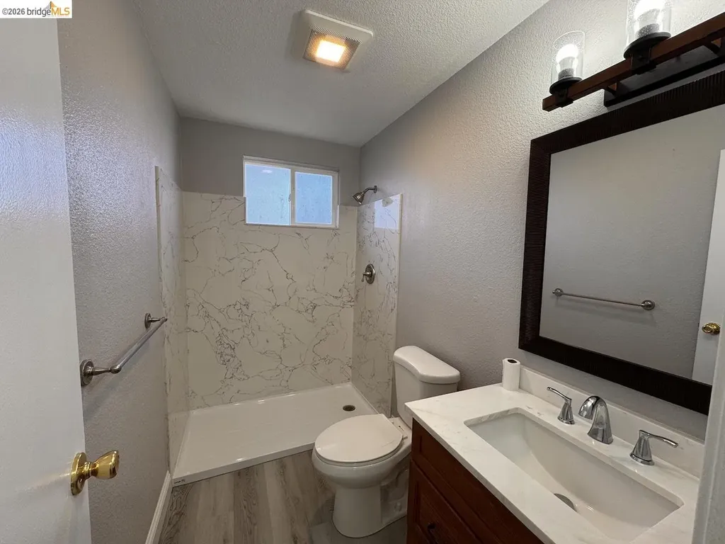 1936 & 1944 Vine Lane Antioch CA 94509