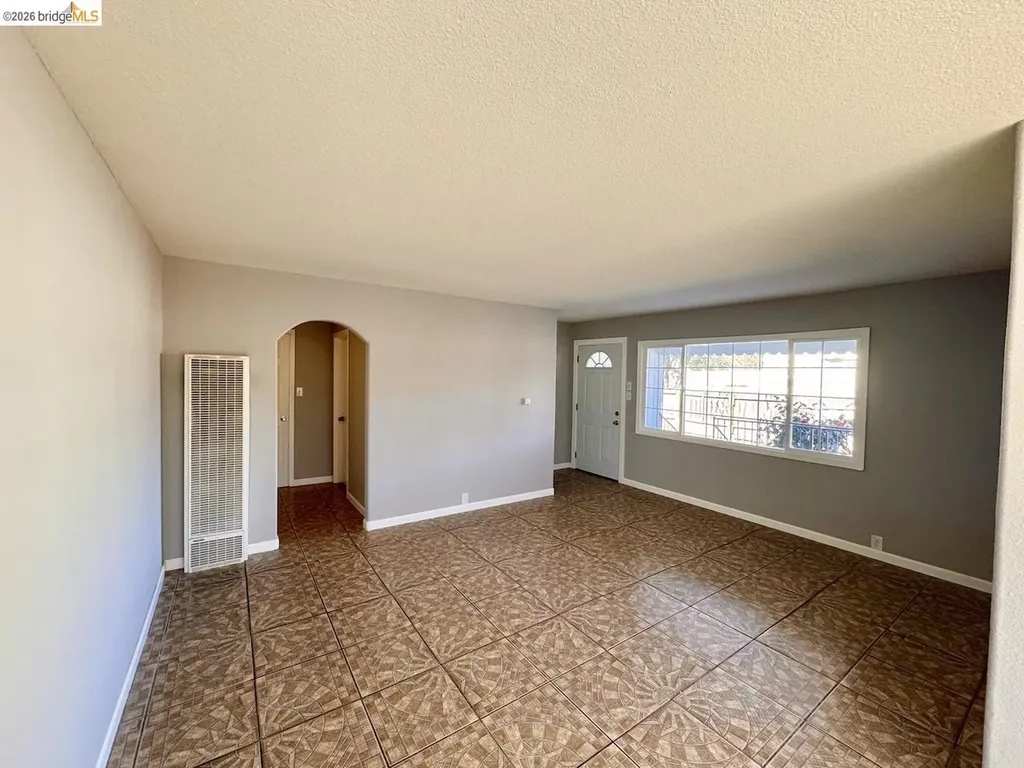 1936 & 1944 Vine Lane Antioch CA 94509