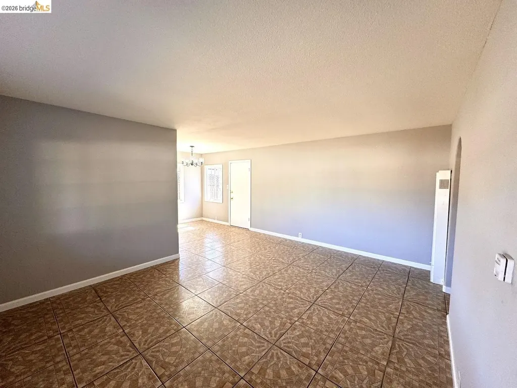 1936 & 1944 Vine Lane Antioch CA 94509