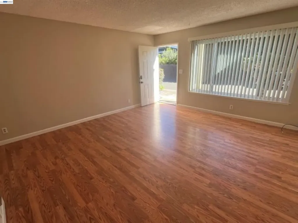 4560 Thornton Avenue Fremont CA 94536