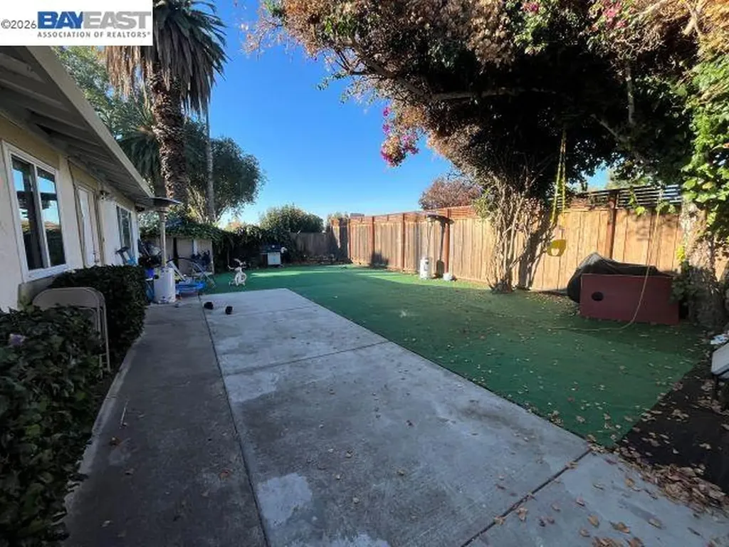 4560 Thornton Avenue Fremont CA 94536