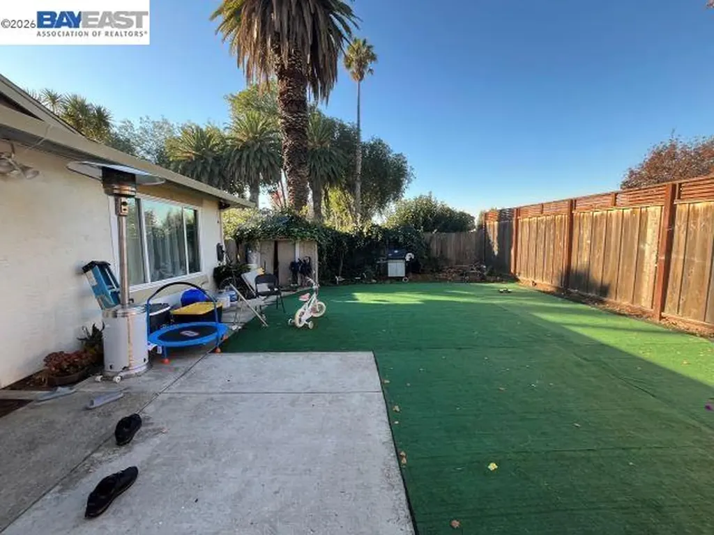 4560 Thornton Avenue Fremont CA 94536