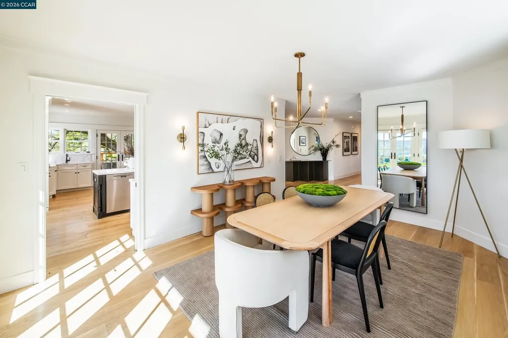 33 Deer Trail Lafayette CA 94549