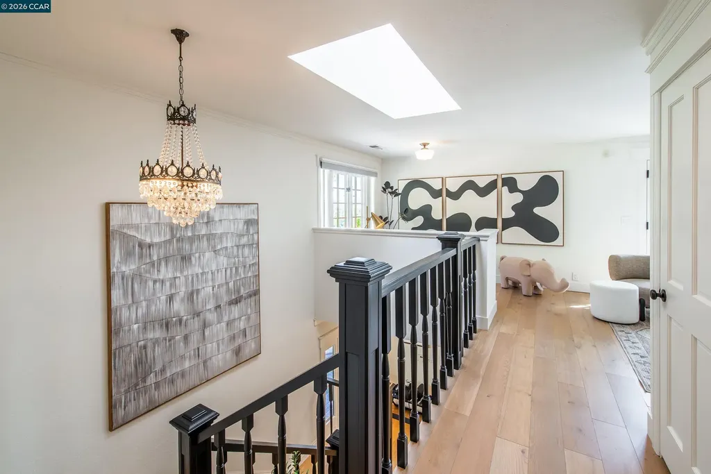 33 Deer Trail Lafayette CA 94549