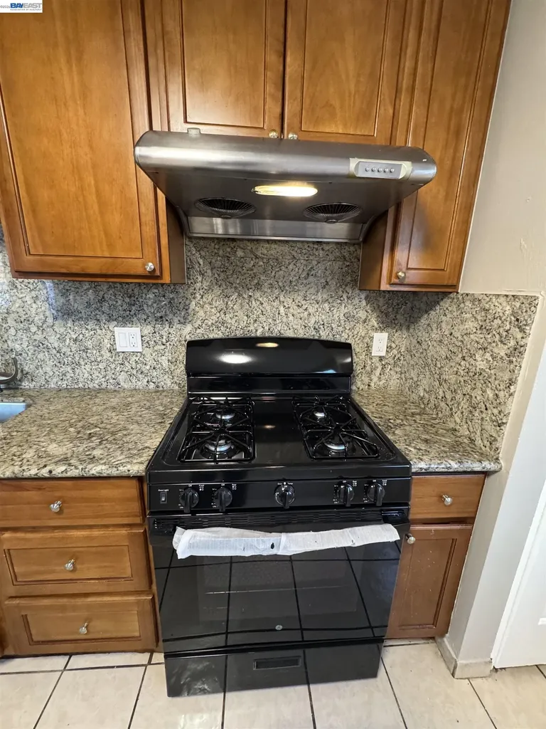 1840 90th Avenue Oakland CA 94603