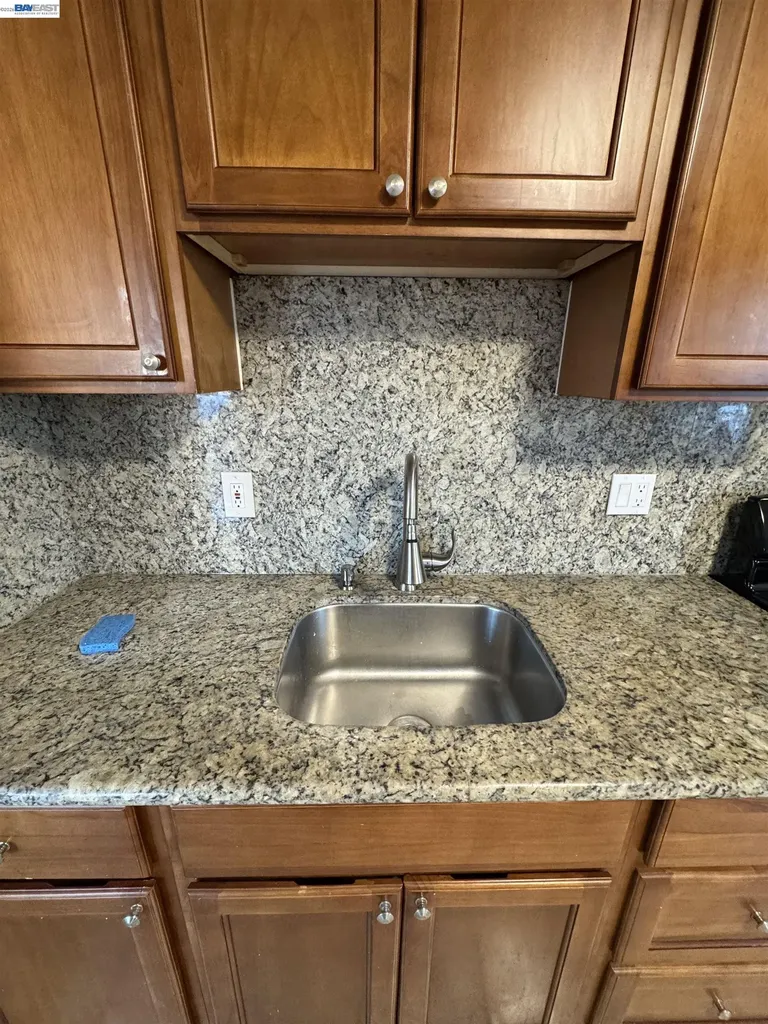 1840 90th Avenue Oakland CA 94603