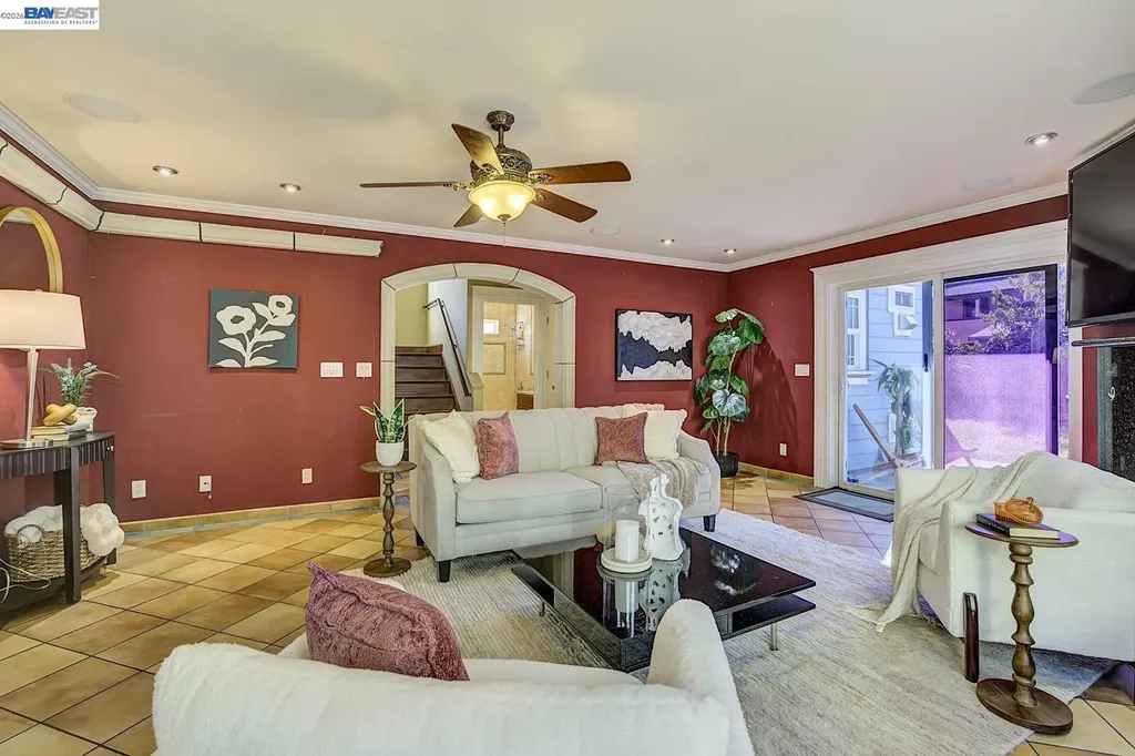 2635 10th Street Oakland CA 94601