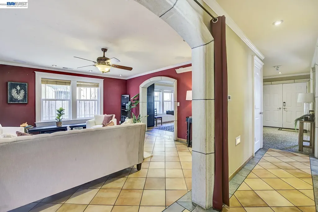 2635 10th Street Oakland CA 94601
