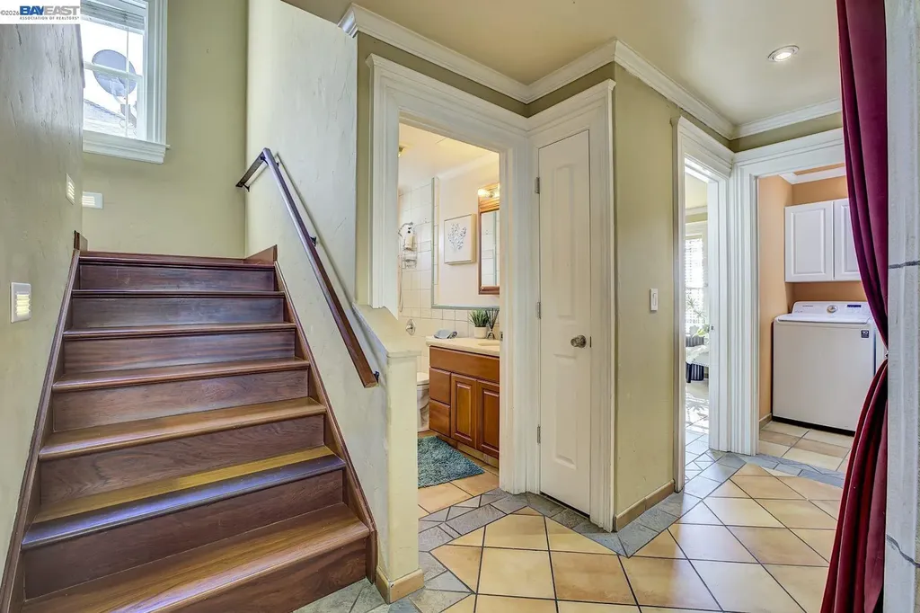 2635 10th Street Oakland CA 94601