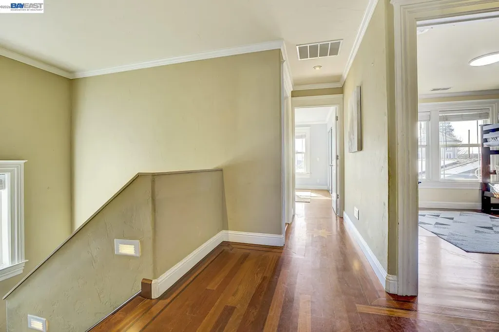 2635 10th Street Oakland CA 94601