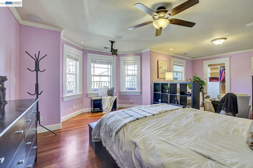 2635 10th Street Oakland CA 94601
