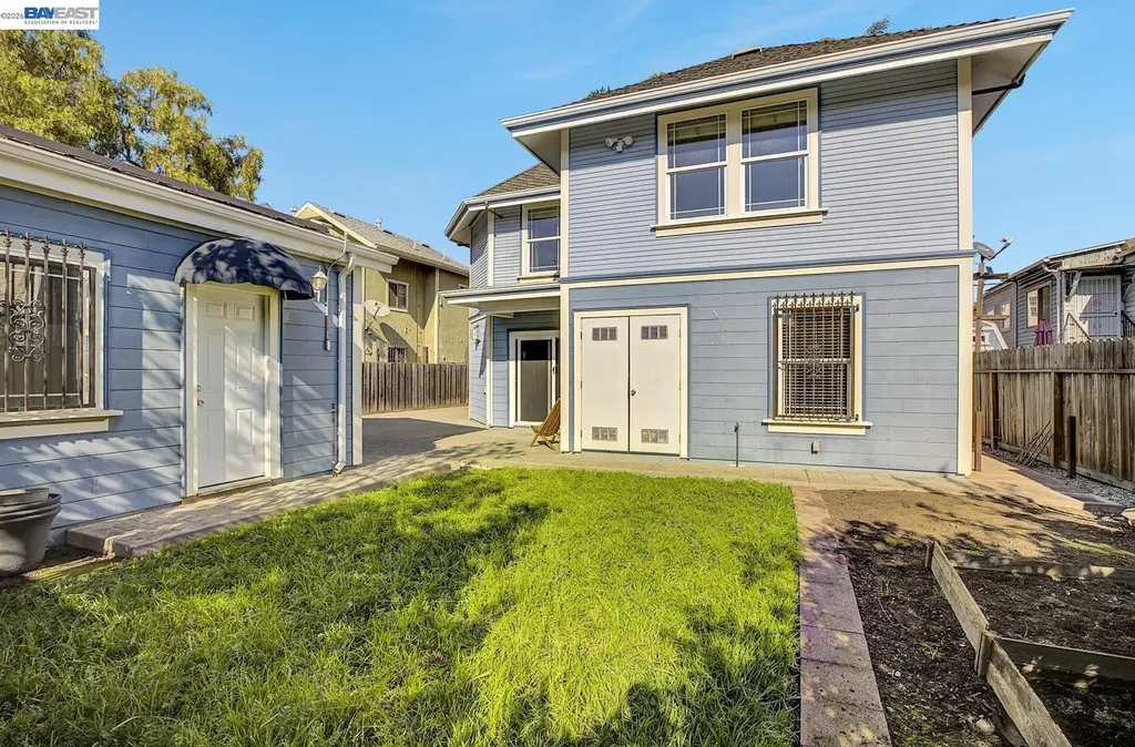 2635 10th Street Oakland CA 94601