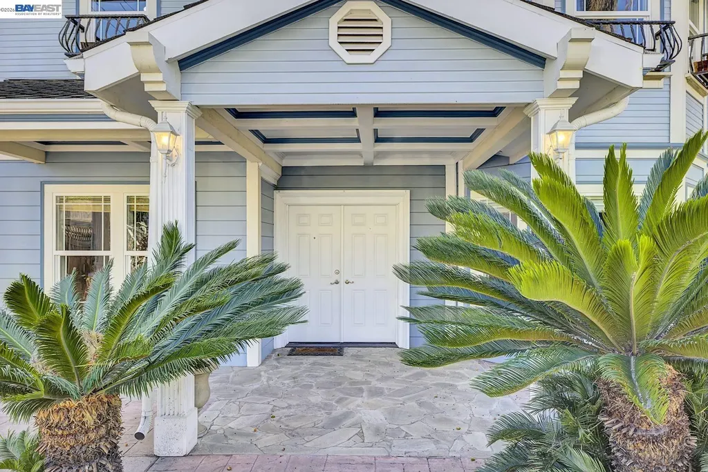 2635 10th Street Oakland CA 94601