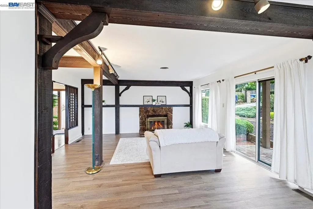 18425 Pepper Street Castro Valley CA 94546