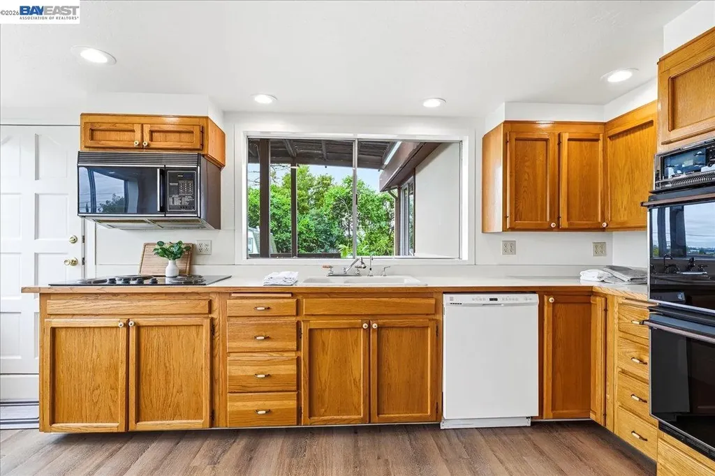 18425 Pepper Street Castro Valley CA 94546