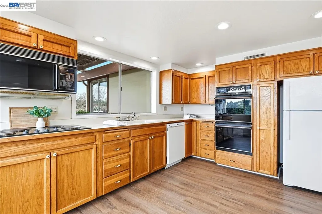 18425 Pepper Street Castro Valley CA 94546