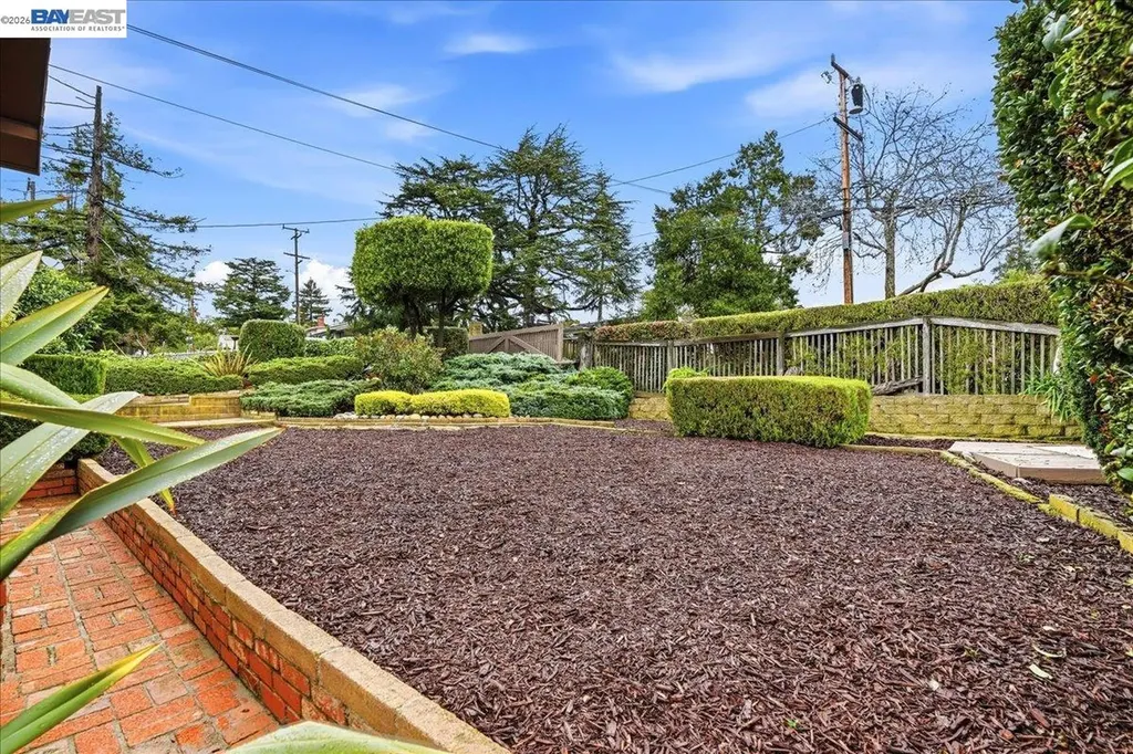 18425 Pepper Street Castro Valley CA 94546