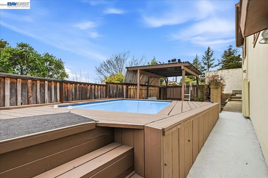 18425 Pepper Street Castro Valley CA 94546