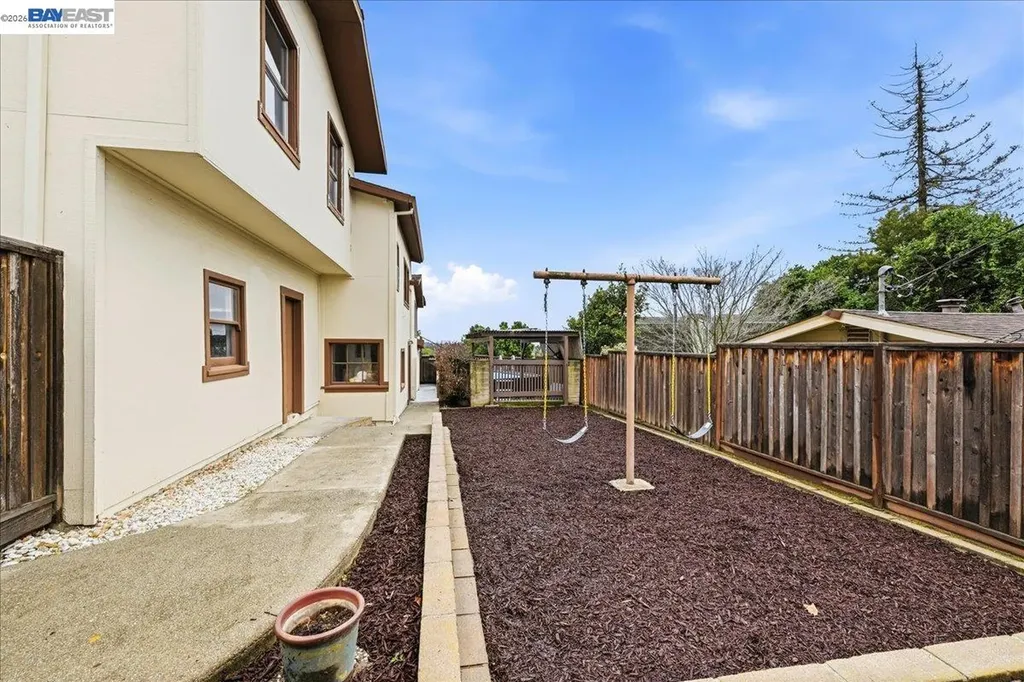 18425 Pepper Street Castro Valley CA 94546