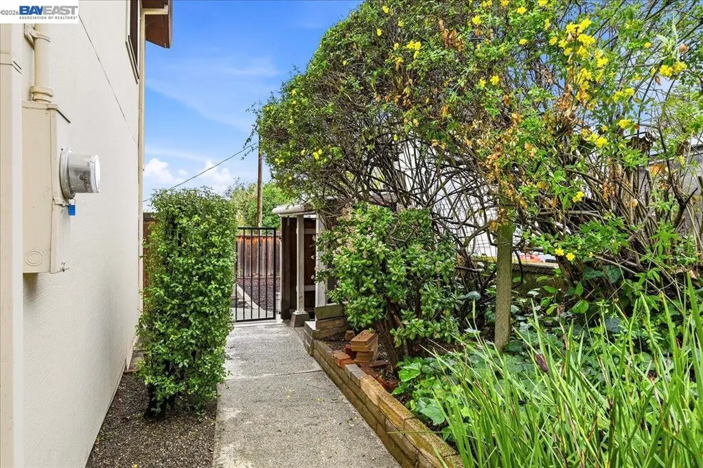 18425 Pepper Street Castro Valley CA 94546