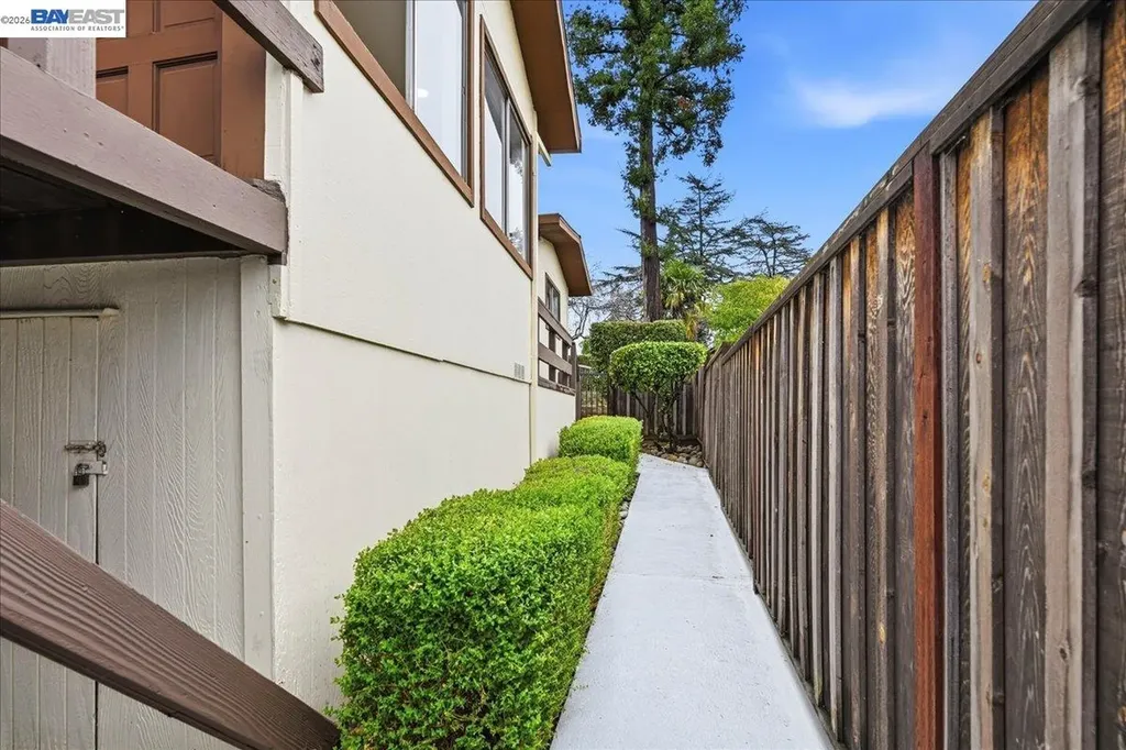 18425 Pepper Street Castro Valley CA 94546