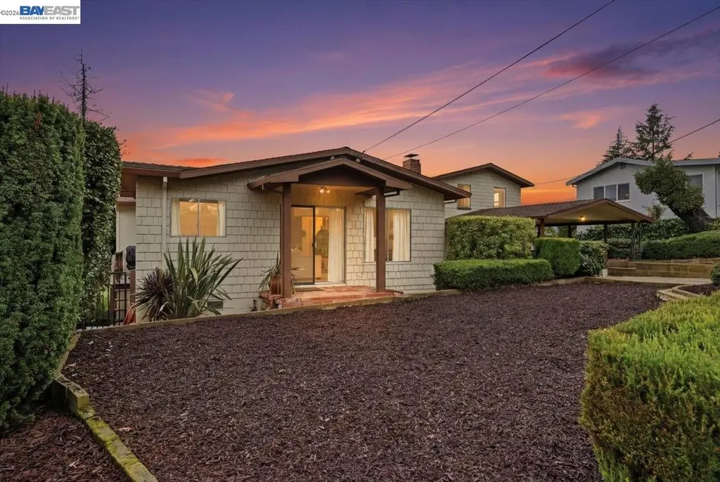 18425 Pepper Street Castro Valley CA 94546