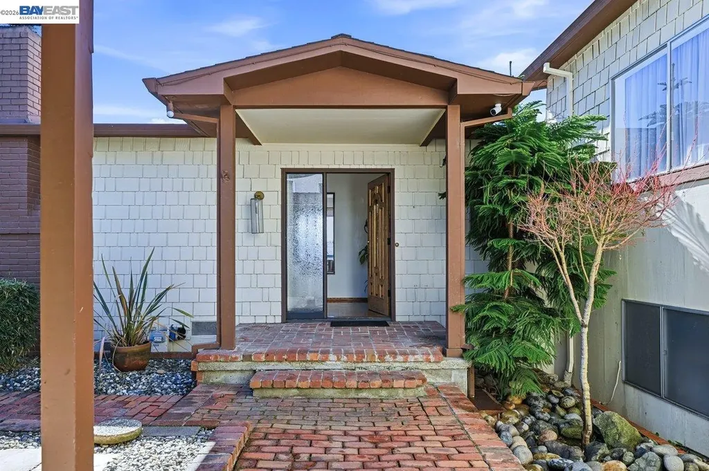 18425 Pepper Street Castro Valley CA 94546