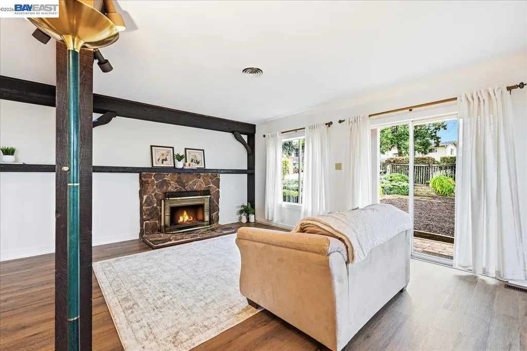 18425 Pepper Street Castro Valley CA 94546