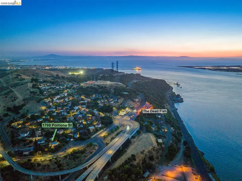 1799 Pomona Street Crockett CA 94525