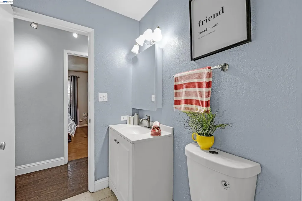 1615 85th Avenue Oakland CA 94621