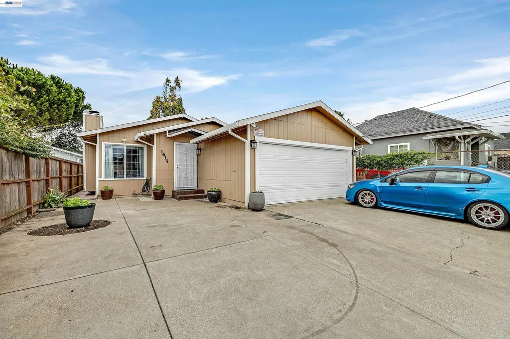 1615 85th Avenue Oakland CA 94621