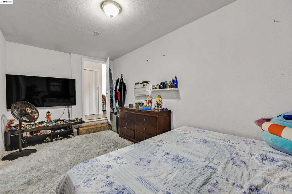 1615 85th Avenue Oakland CA 94621