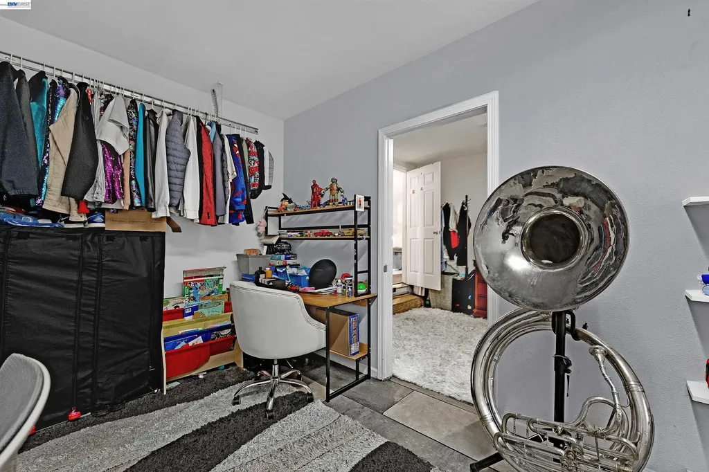 1615 85th Avenue Oakland CA 94621