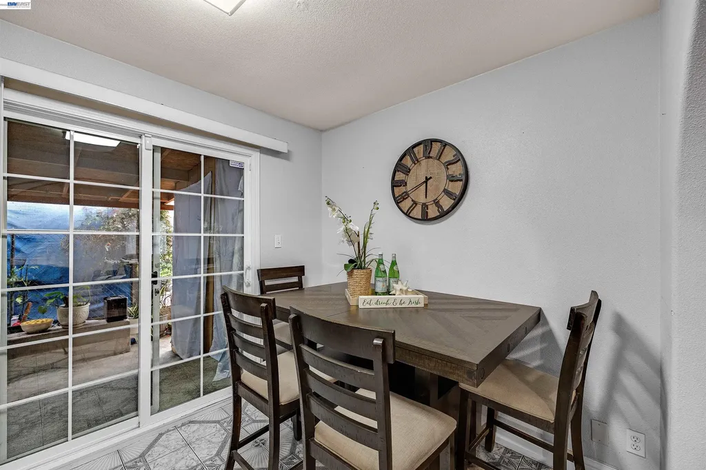 1615 85th Avenue Oakland CA 94621