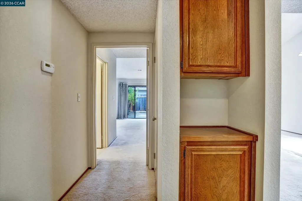 1286 Clarke Lane Alameda CA 94502