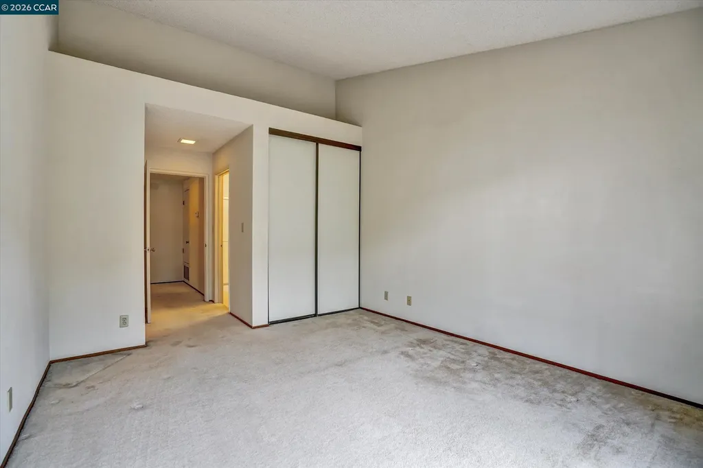 1286 Clarke Lane Alameda CA 94502