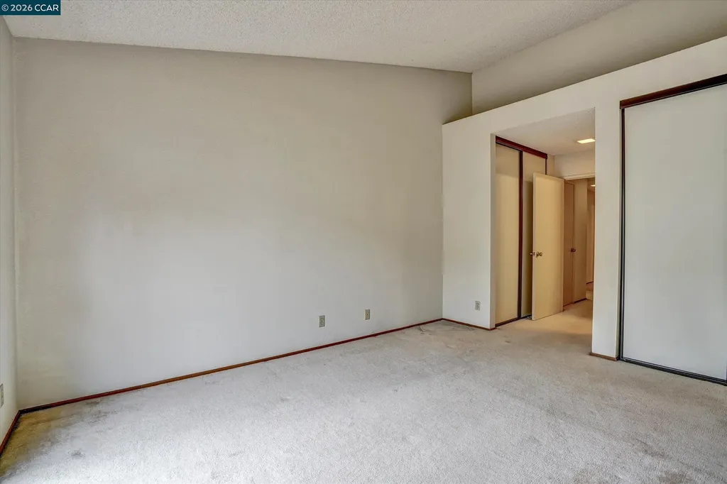 1286 Clarke Lane Alameda CA 94502