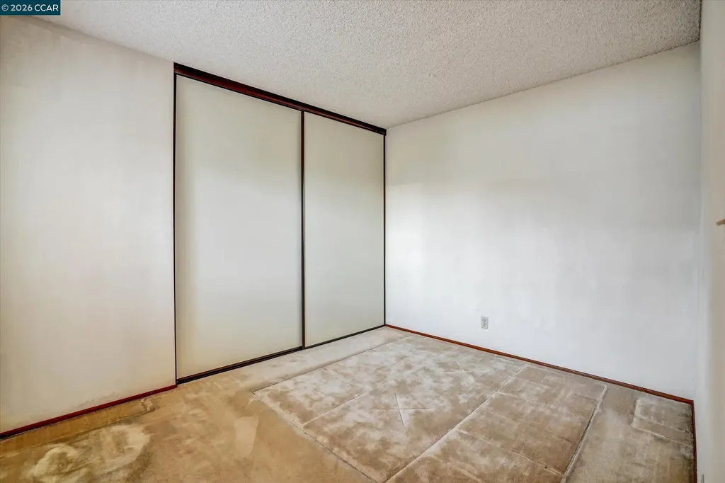 1286 Clarke Lane Alameda CA 94502