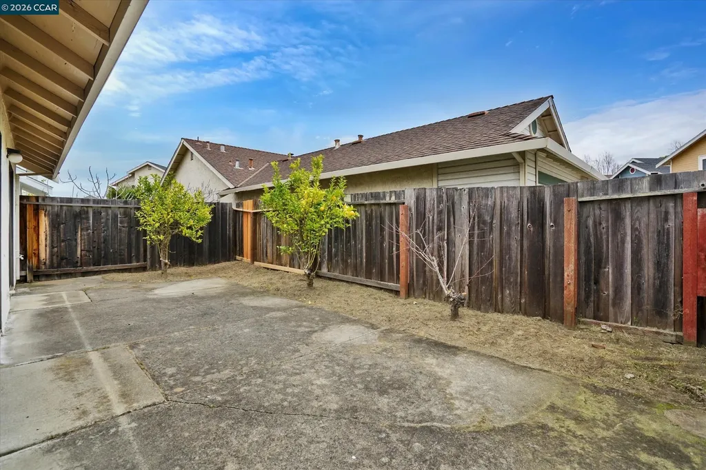 1286 Clarke Lane Alameda CA 94502