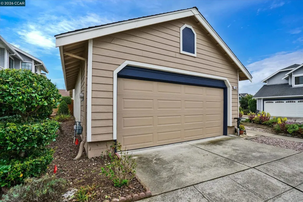 1286 Clarke Lane Alameda CA 94502