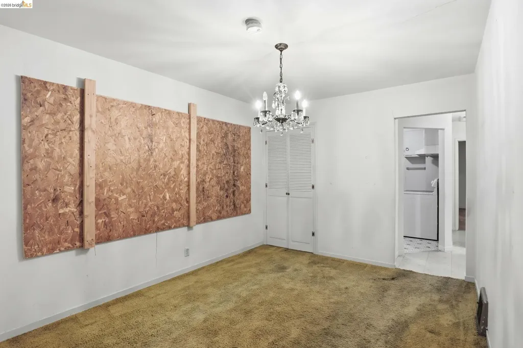 4445 Tompkins Avenue Oakland CA 94619