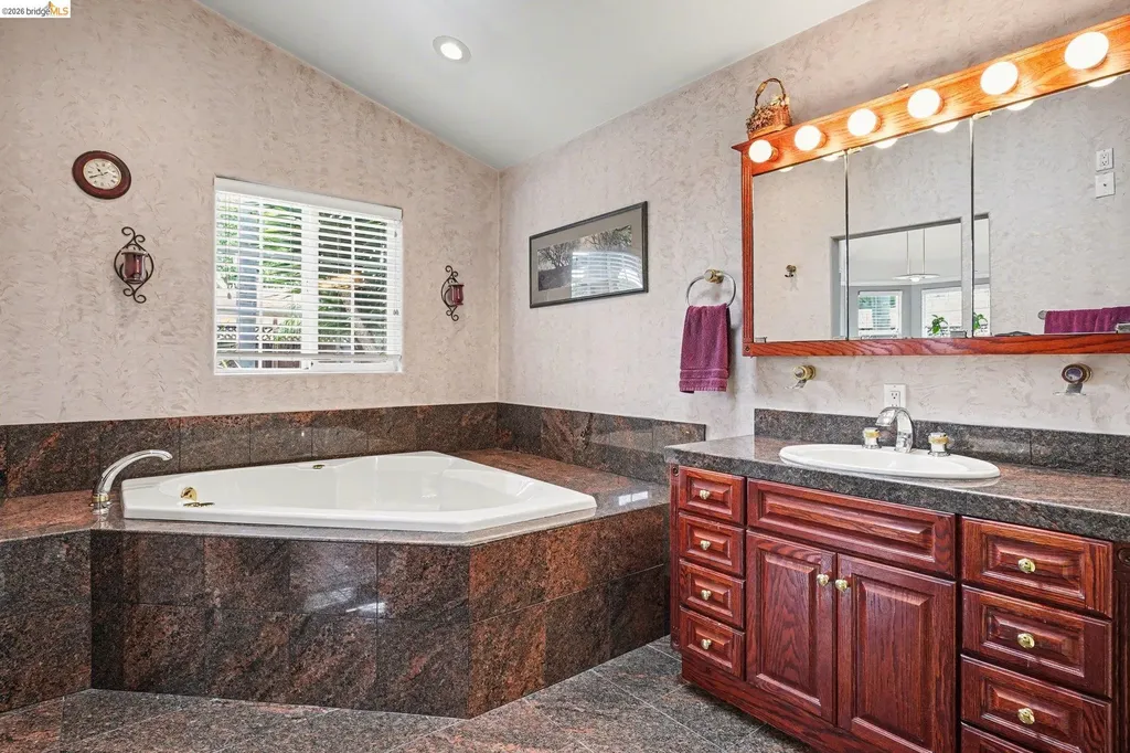 3614 Kay Court Fremont CA 94538
