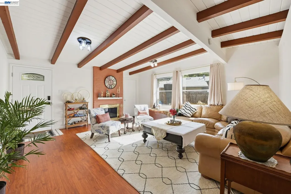 38467 Timpanogas Circle Fremont CA 94536